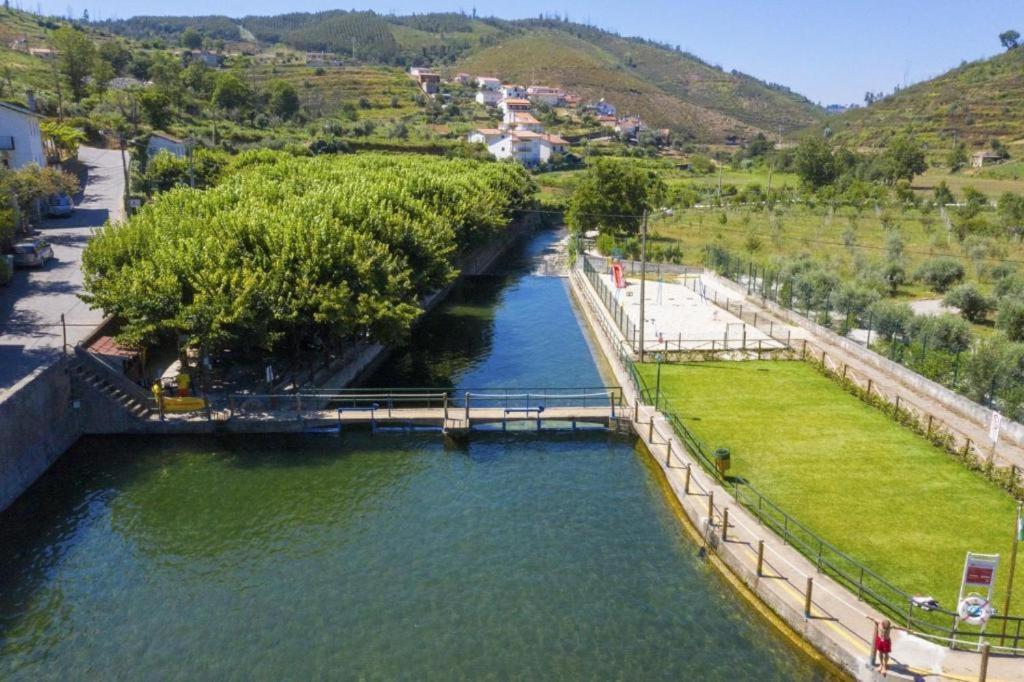 Casinha Da Deolinda Βίλα Aldeia das Dez Εξωτερικό φωτογραφία
